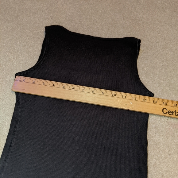 Faded glory cropped black cami/tank - Picture 6 of 15